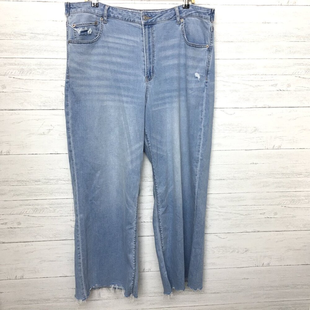 NEW American Eagle Baggy Wide Leg Jeans Super High Rise Distressed size 18S x 30